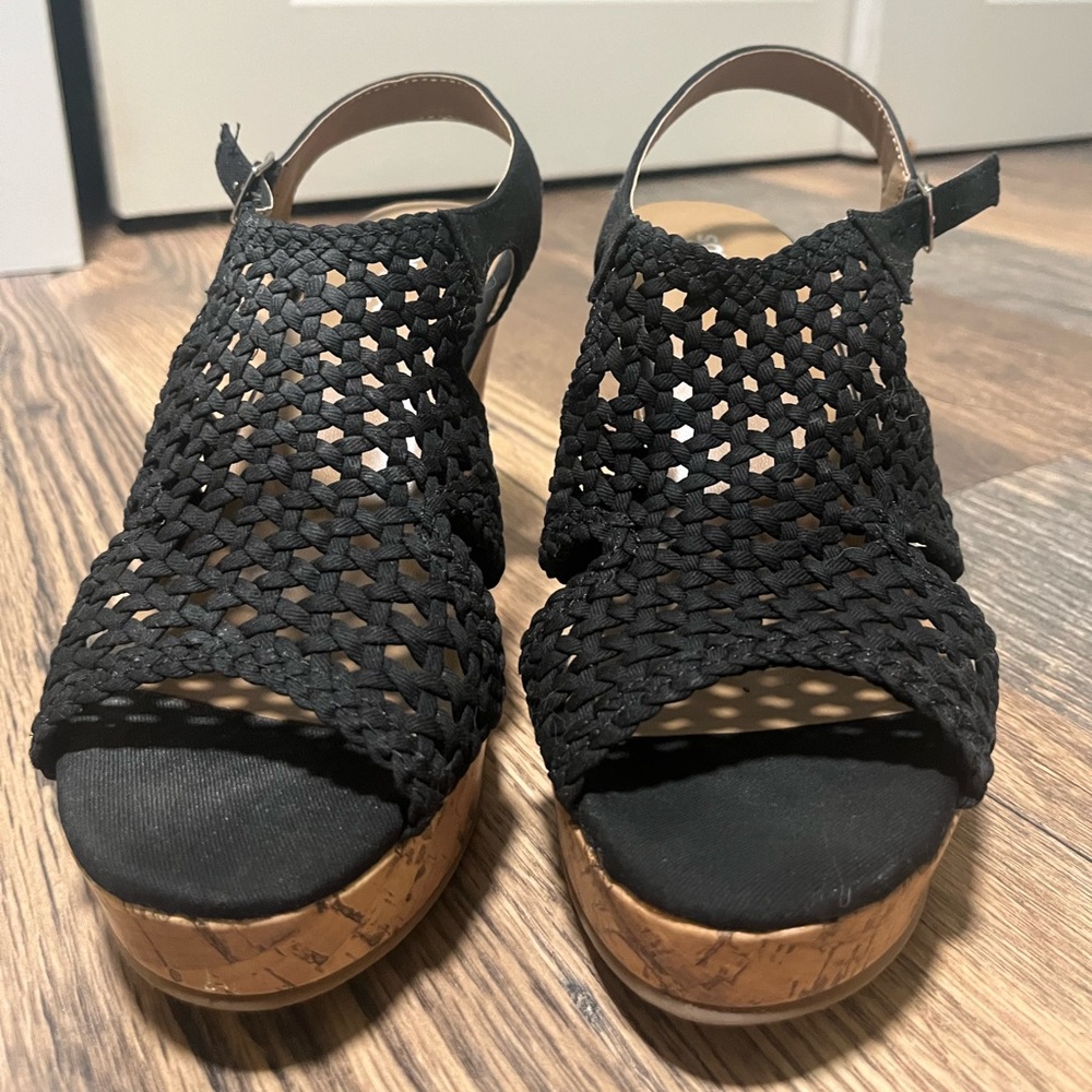 Sonoma woven wedge sandal, size 8.5